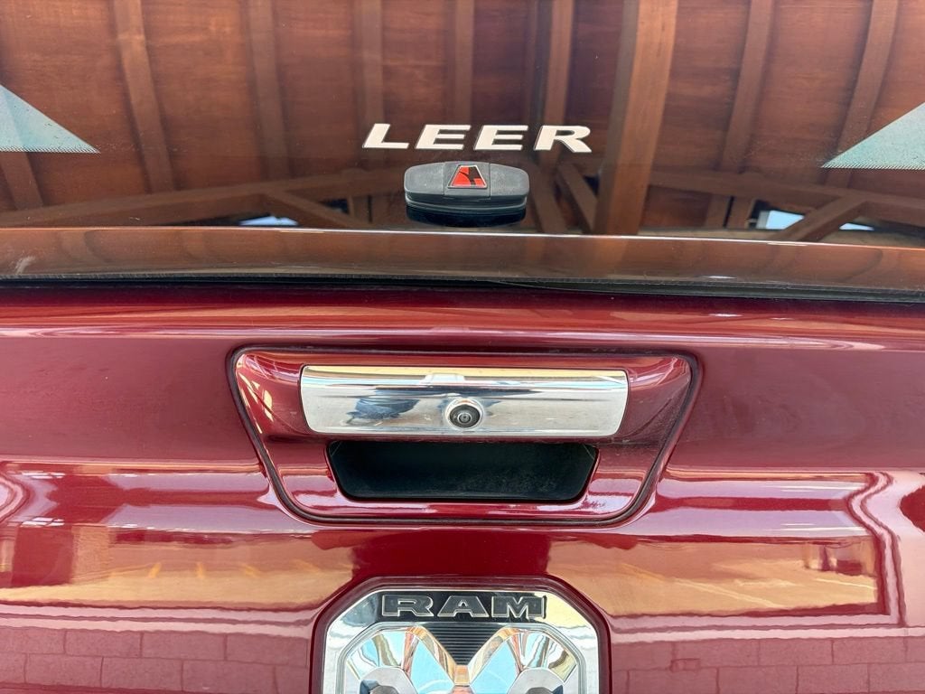 2020 RAM 1500 Laramie Crew Cab 4x4 6'4" Box
