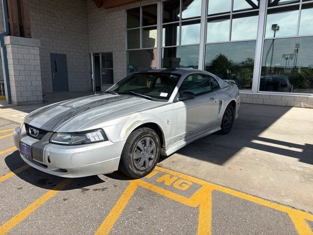 2003 Ford Mustang Standard