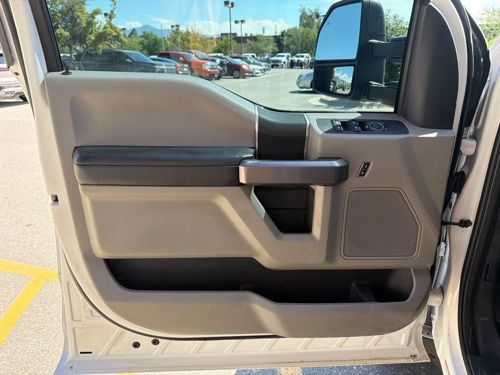 2020 Ford Super Duty F-550 DRW XL