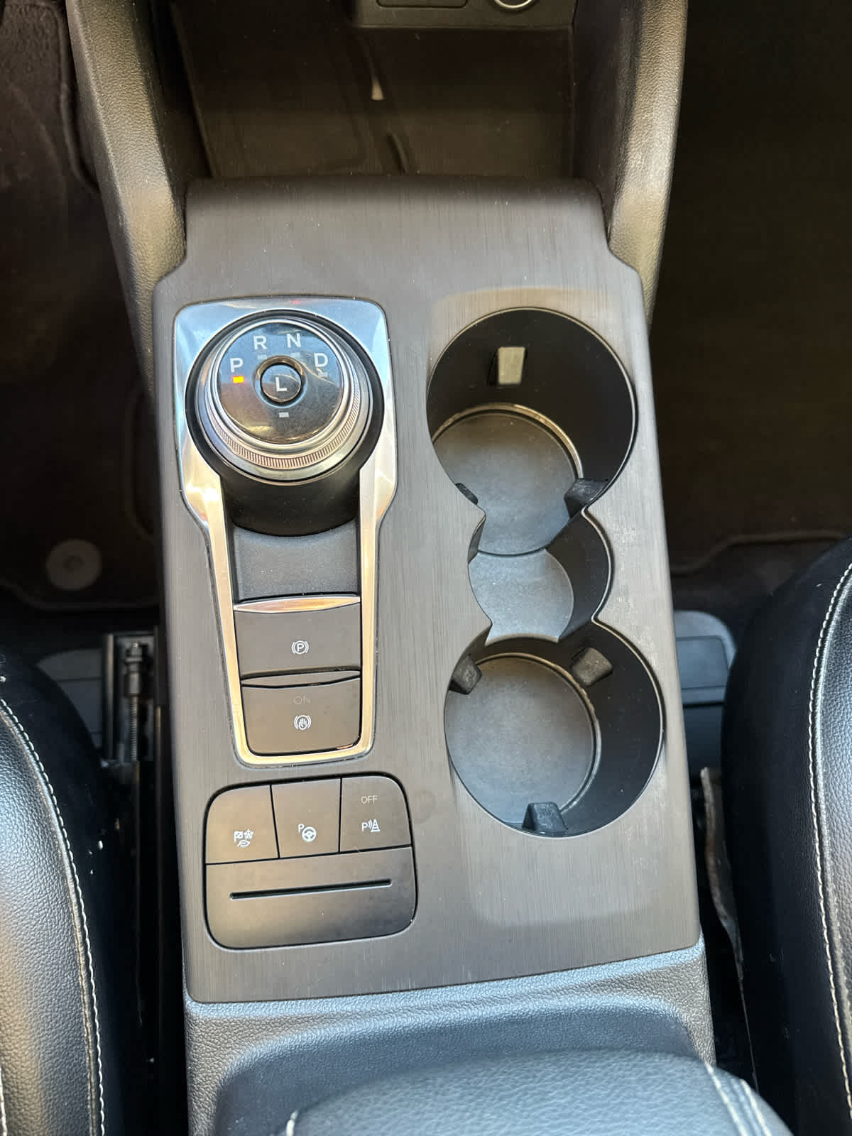 2020 Ford Escape Titanium Hybrid