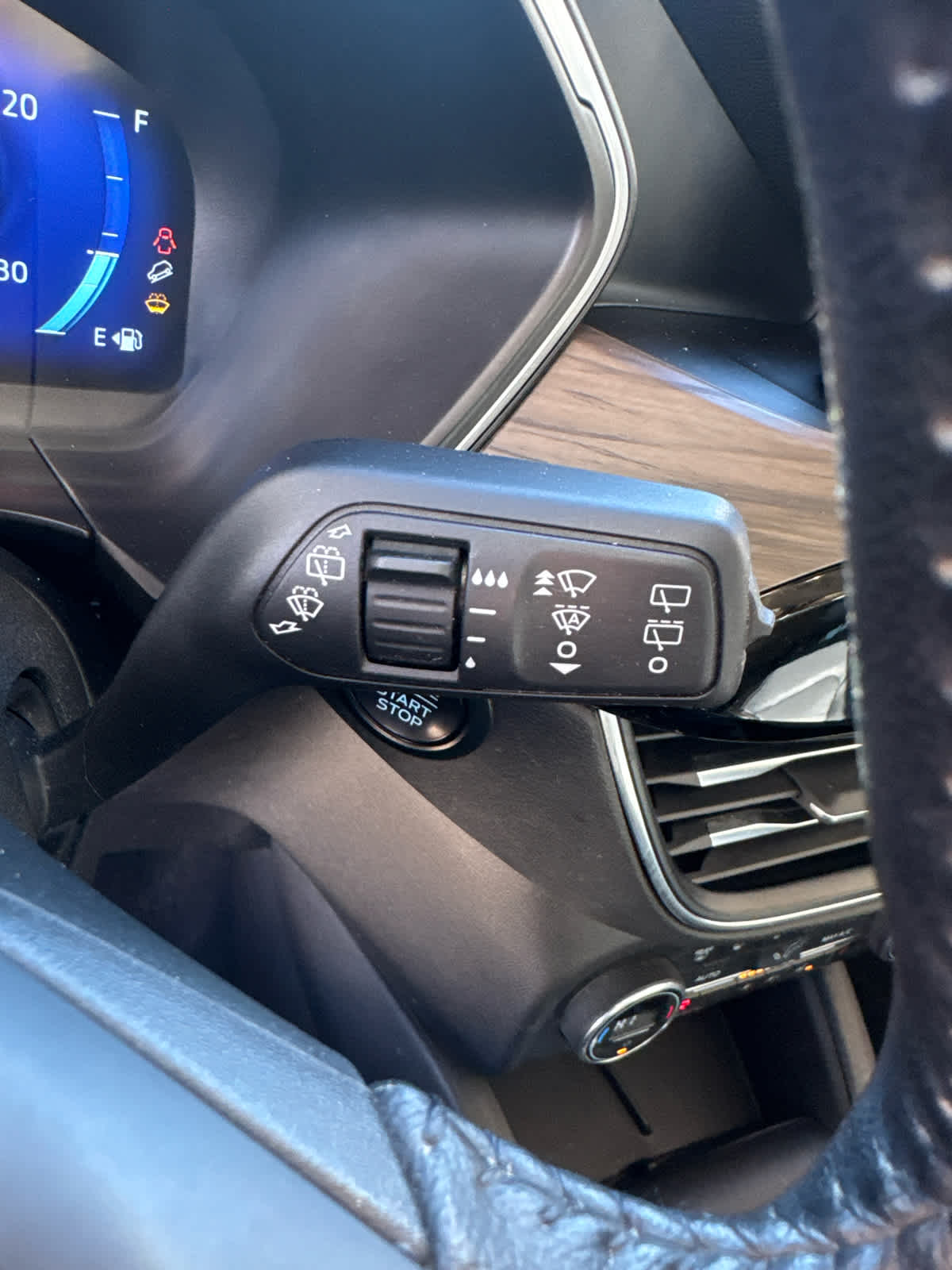 2020 Ford Escape Titanium Hybrid