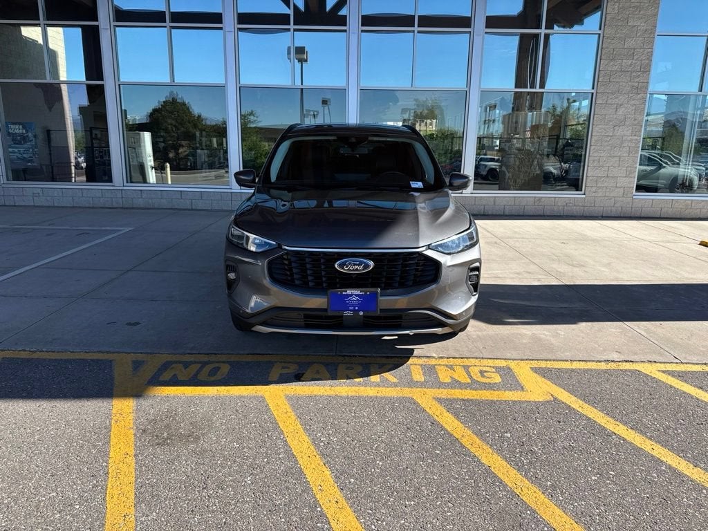 2024 Ford Escape Platinum