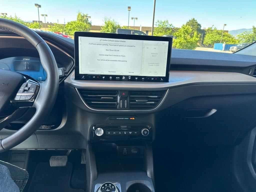 2024 Ford Escape Platinum