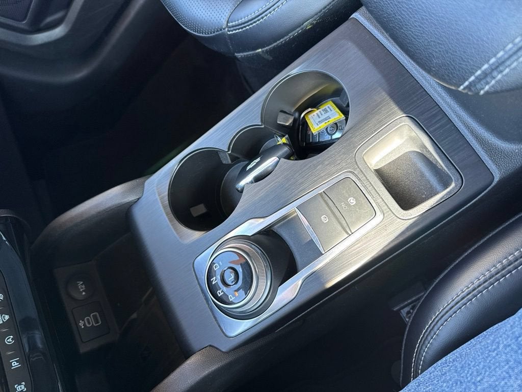 2024 Ford Escape Platinum