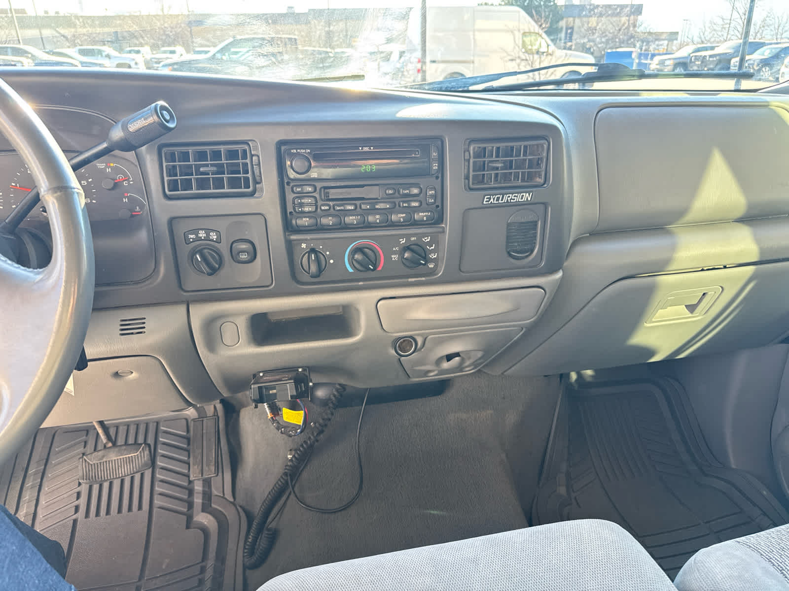 2002 Ford Excursion XLT Spec. Service