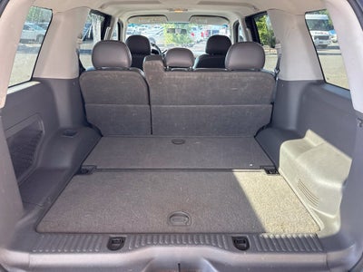 2004 Ford Explorer XLS