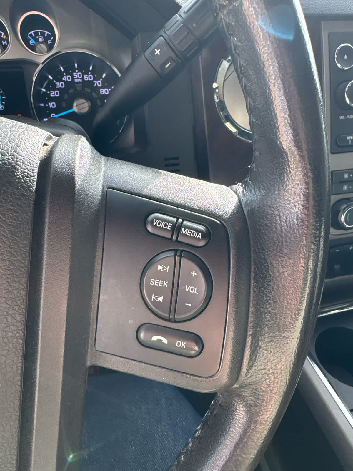 2012 Ford Super Duty F-350 SRW XL