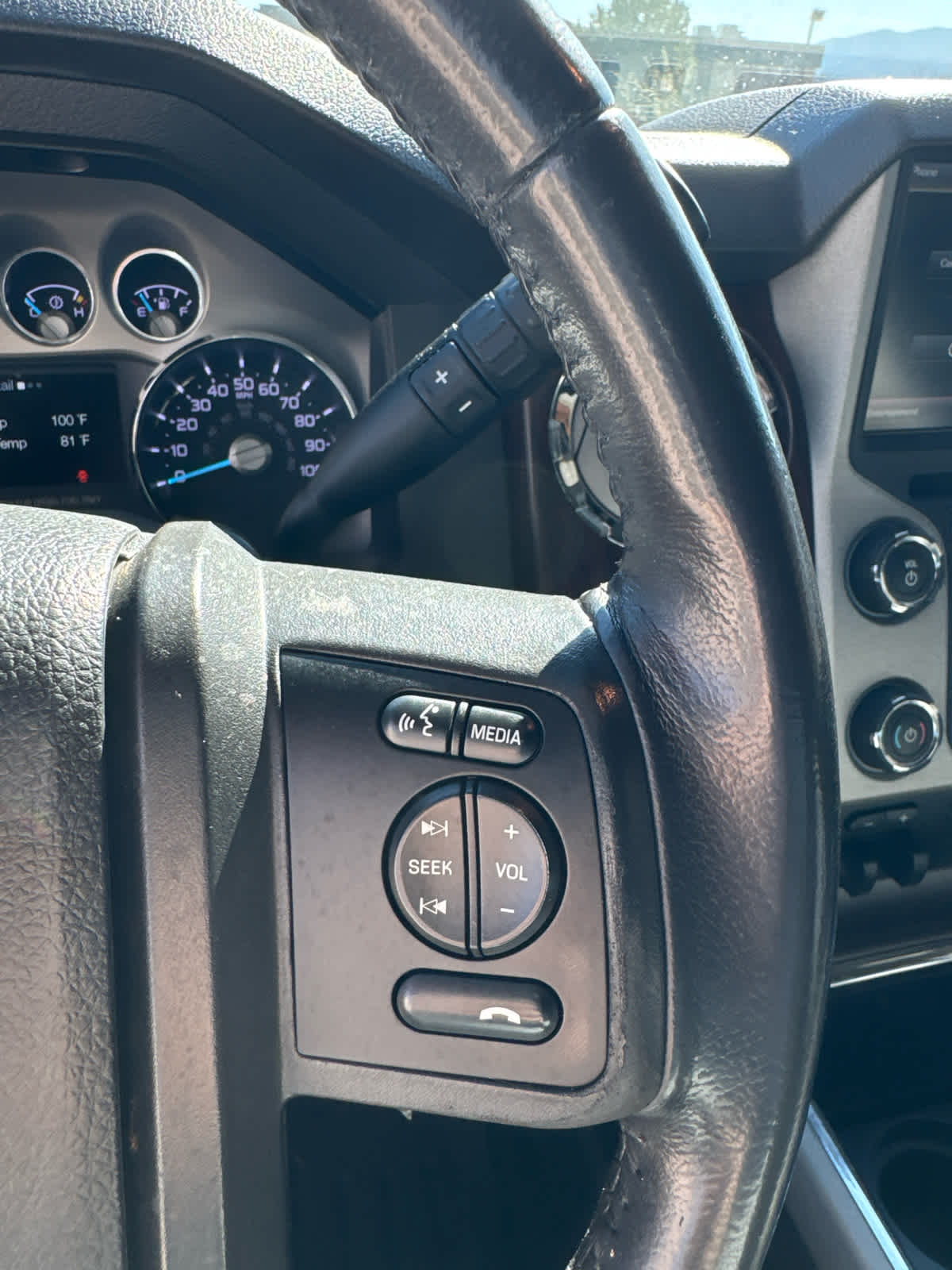 2016 Ford Super Duty F-350 SRW Platinum