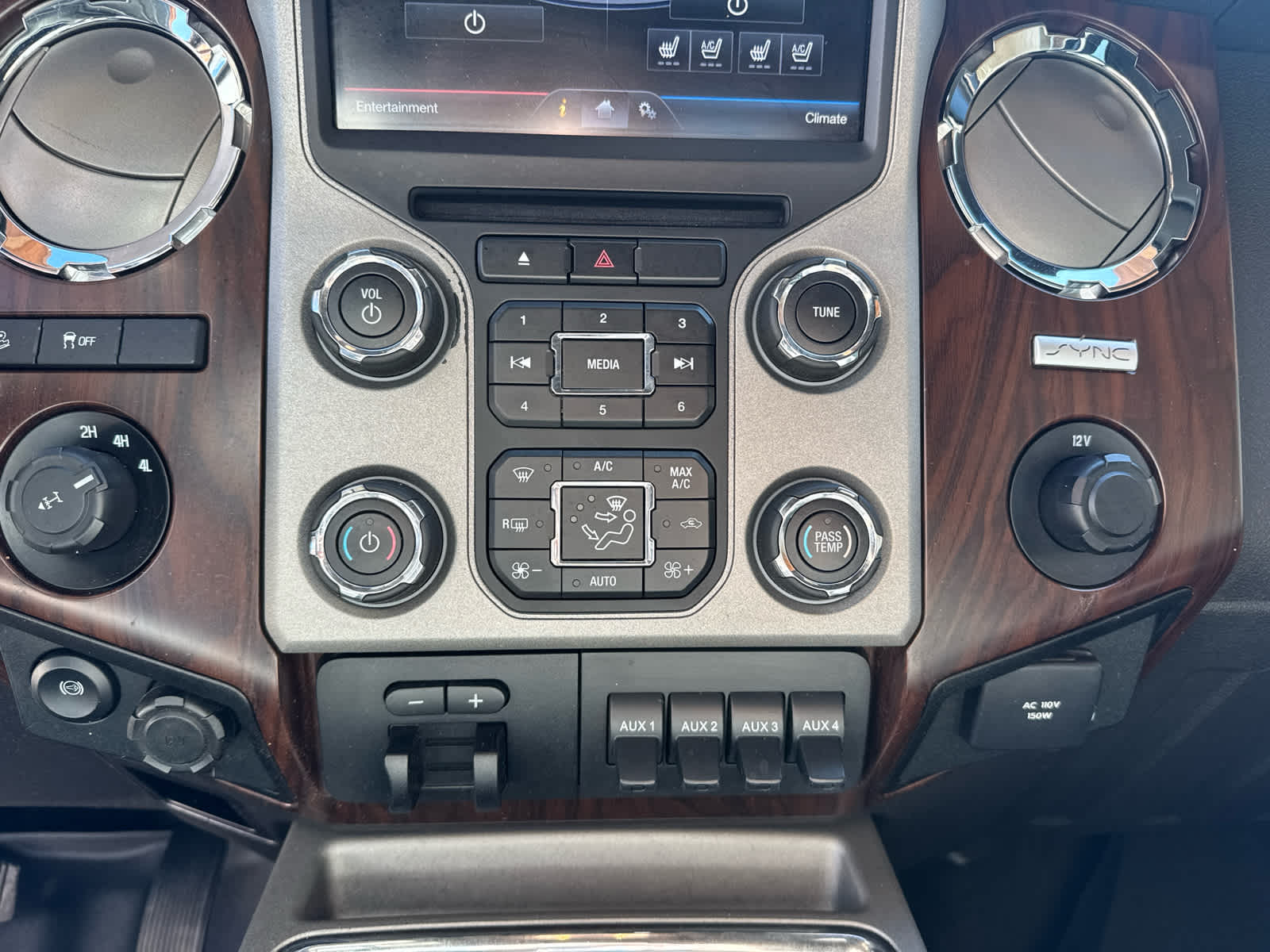 2016 Ford Super Duty F-350 SRW Platinum