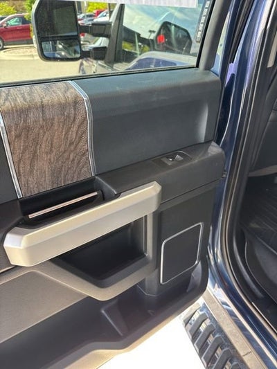 2019 Ford F-350 LARIAT