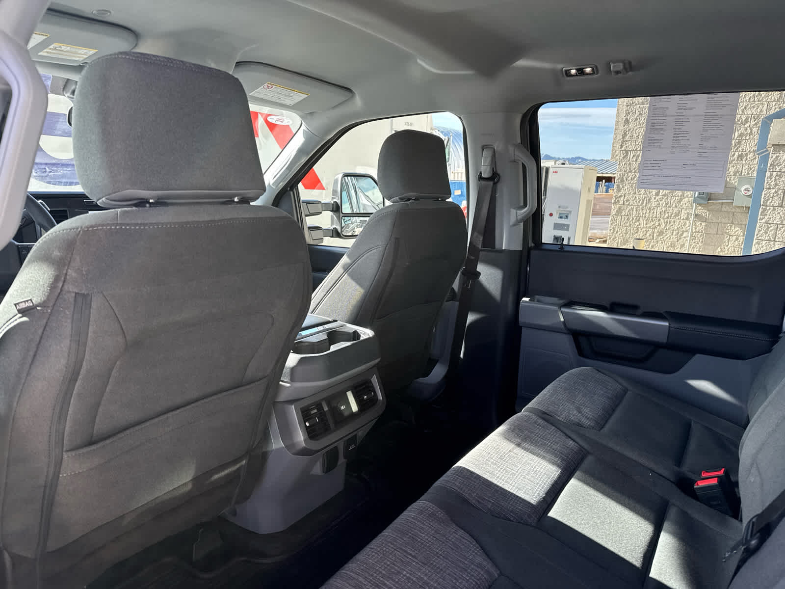 2023 Ford Super Duty F-350 SRW XL