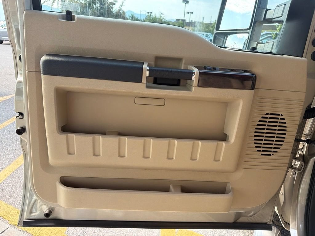 2008 Ford Super Duty F-350 SRW Lariat