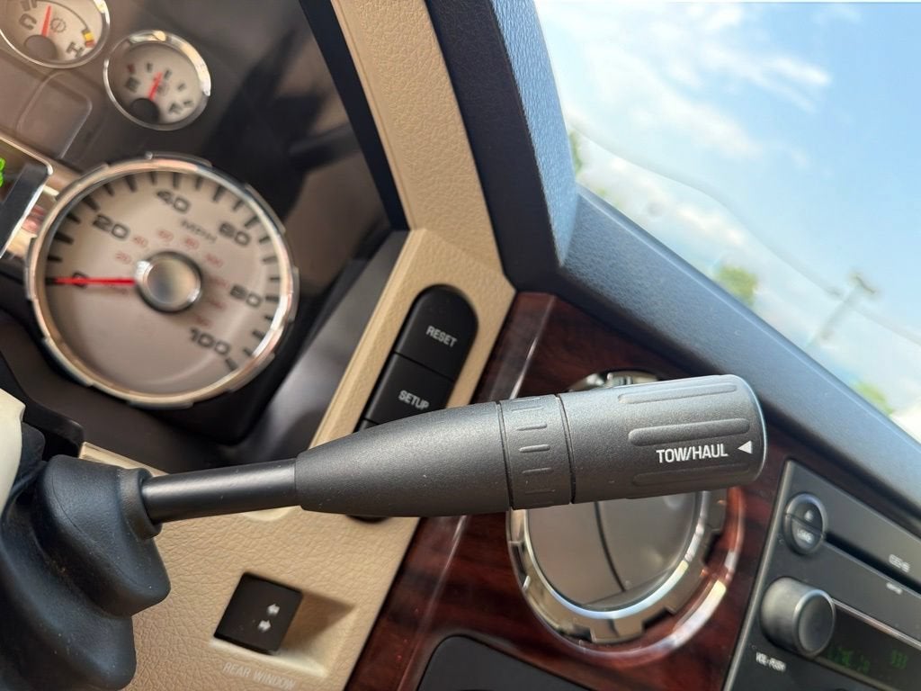 2008 Ford Super Duty F-350 SRW Lariat