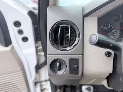 2009 Ford Super Duty F-350 SRW XL