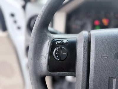 2009 Ford Super Duty F-350 SRW XL