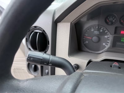 2009 Ford Super Duty F-350 SRW XL