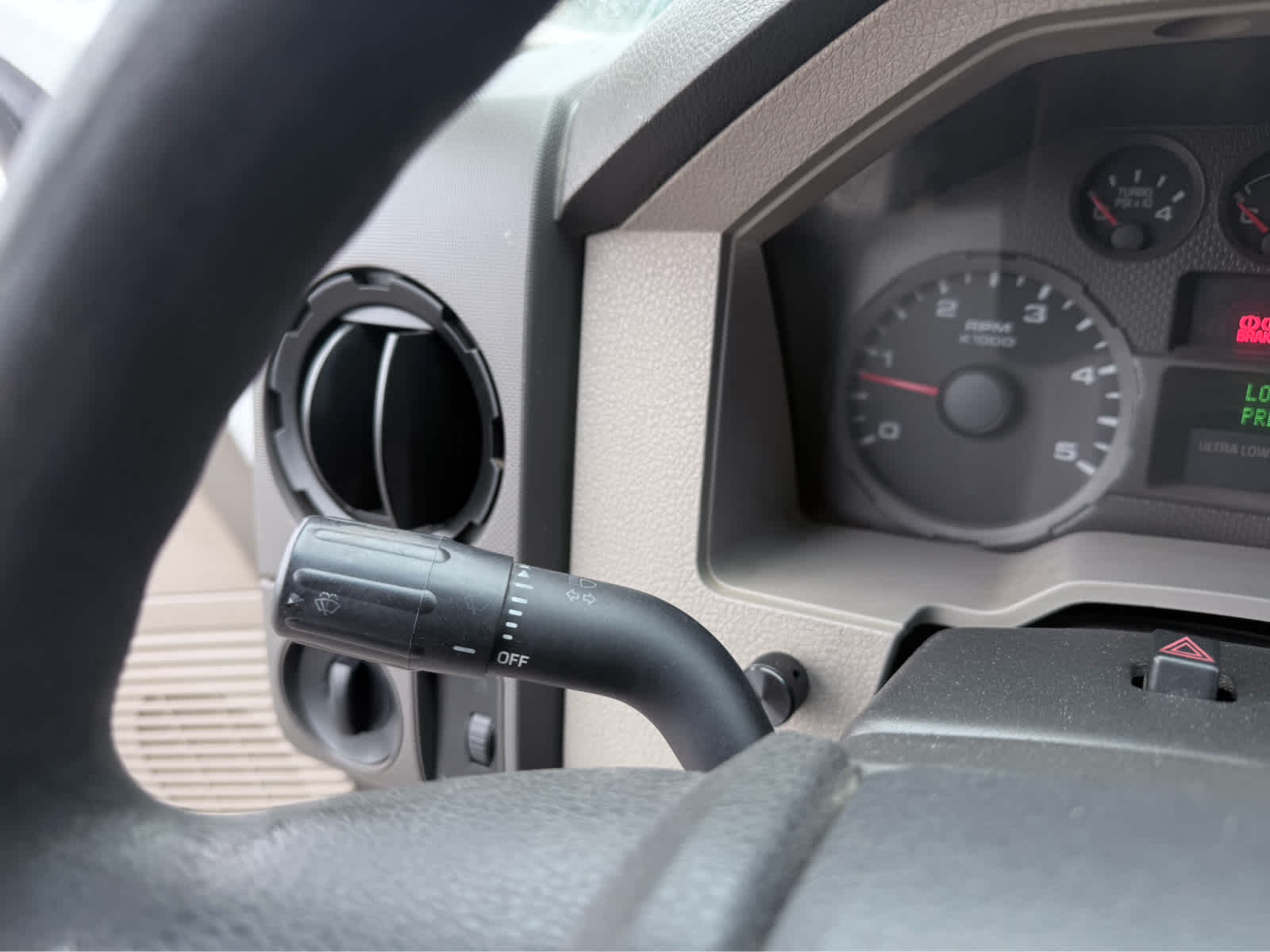 2009 Ford Super Duty F-350 SRW XL