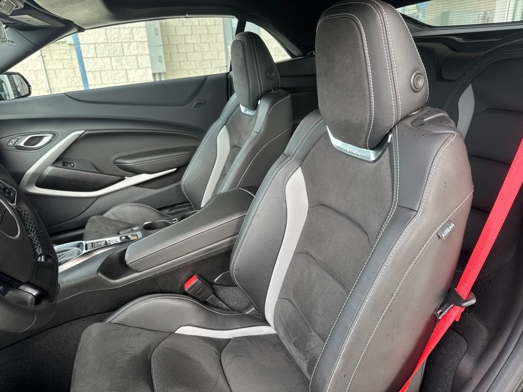 2024 Chevrolet Camaro LT1
