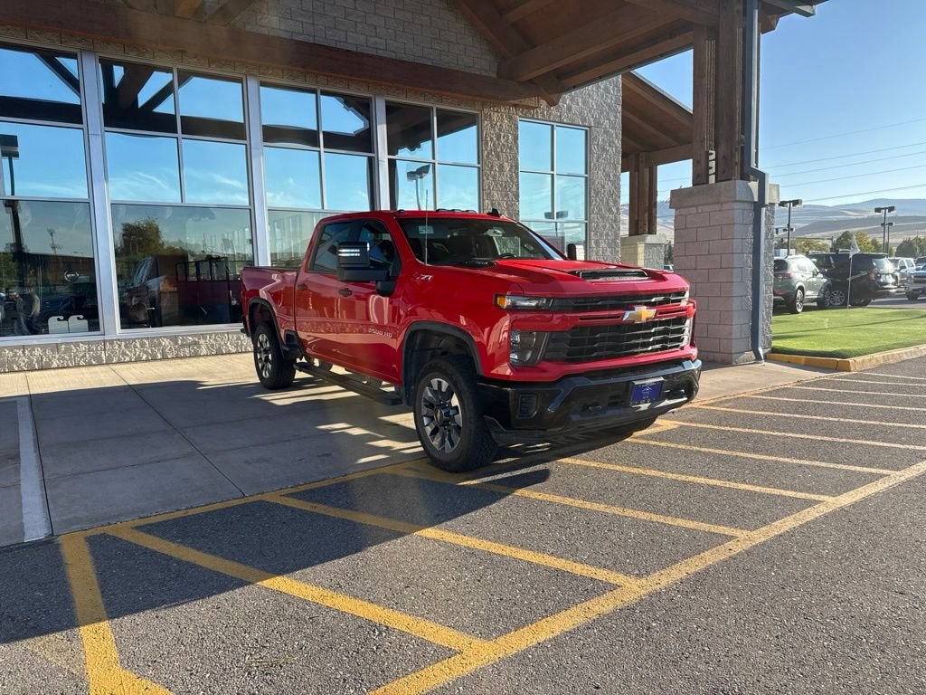 2025 Chevrolet Silverado 2500 HD Custom