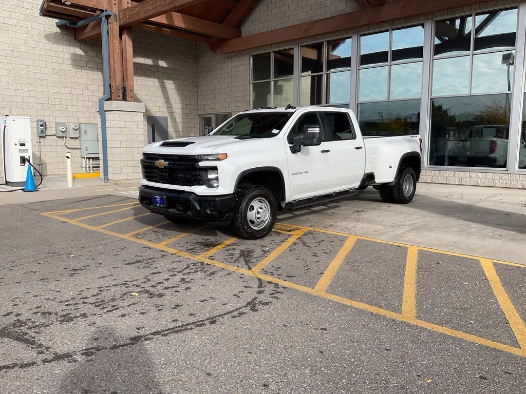 2026 Chevrolet Silverado 3500 HD WT DRW