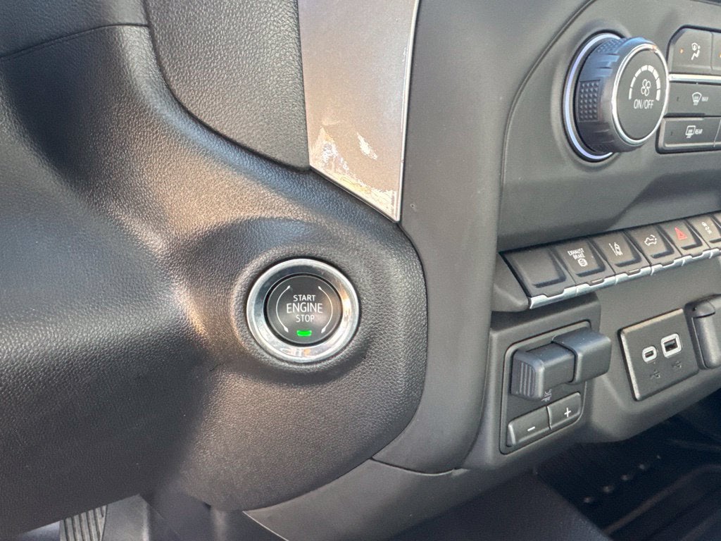 2026 Chevrolet Silverado 3500 HD WT DRW