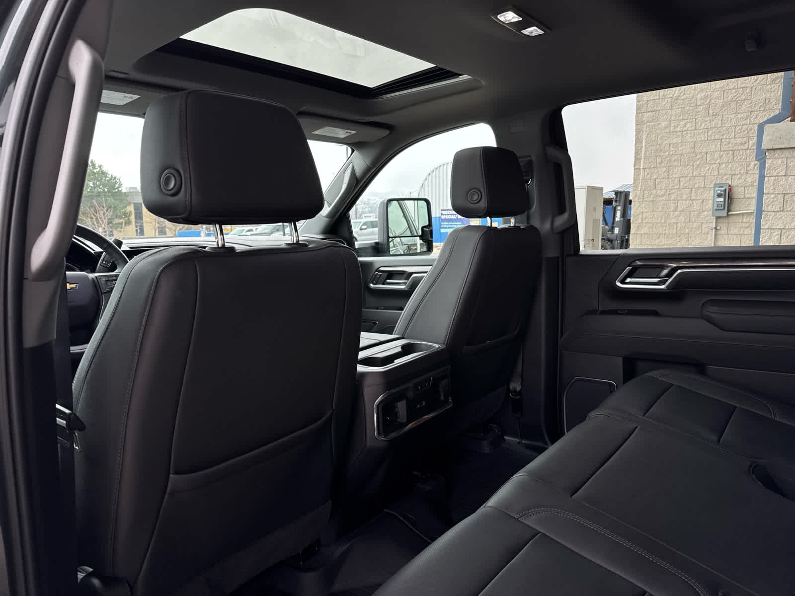 2025 Chevrolet Silverado 3500 HD LTZ