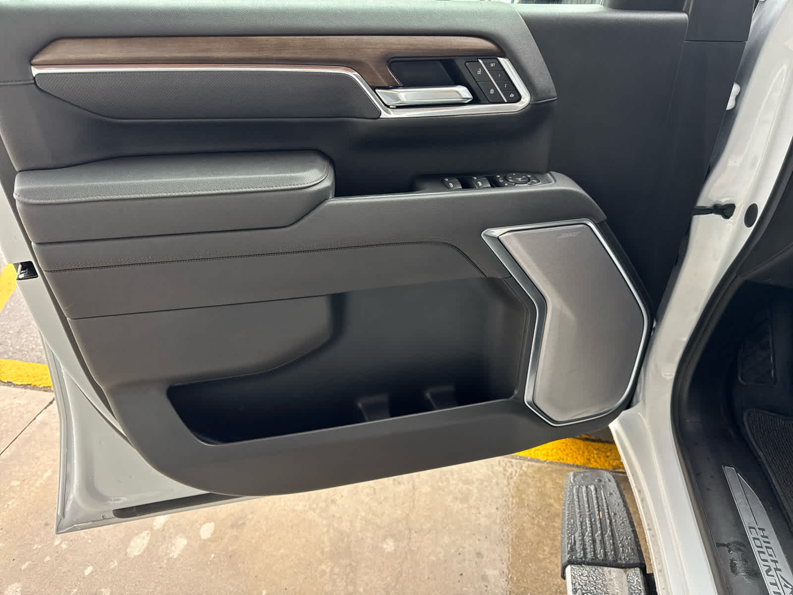 2025 Chevrolet Silverado 3500 HD High Country