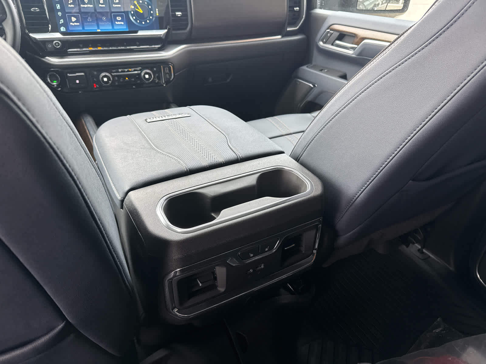 2026 Chevrolet Silverado 3500 HD High Country