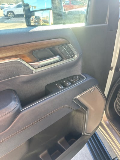 2025 Chevrolet Silverado 3500 HD High Country