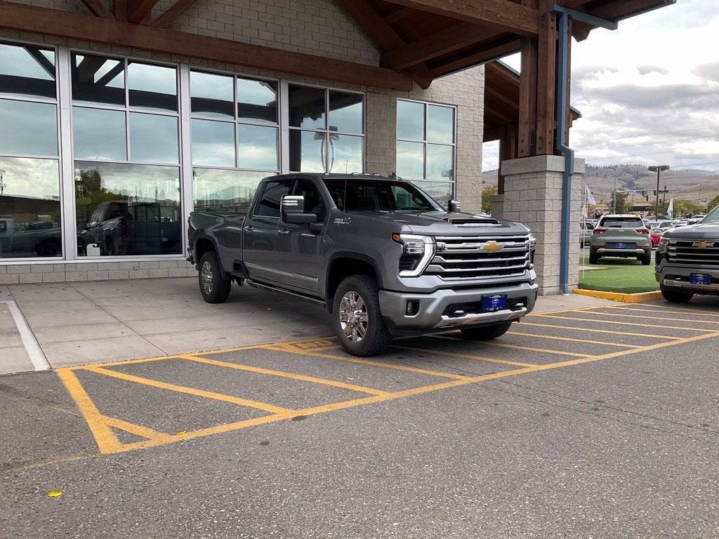 2026 Chevrolet Silverado 3500 HD High Country