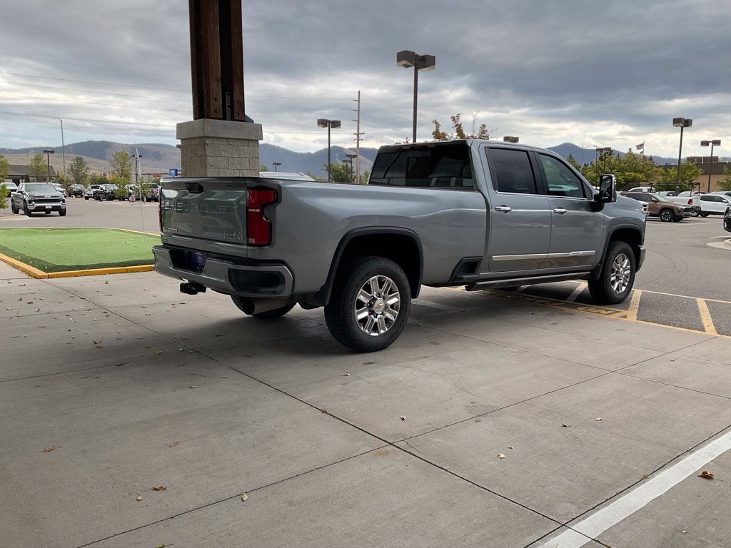 2026 Chevrolet Silverado 3500 HD High Country