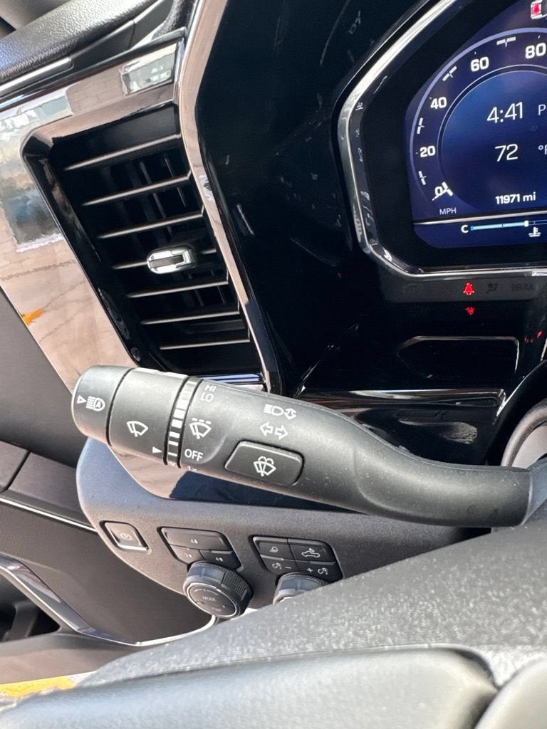 2024 Chevrolet Silverado 3500 HD LT DRW