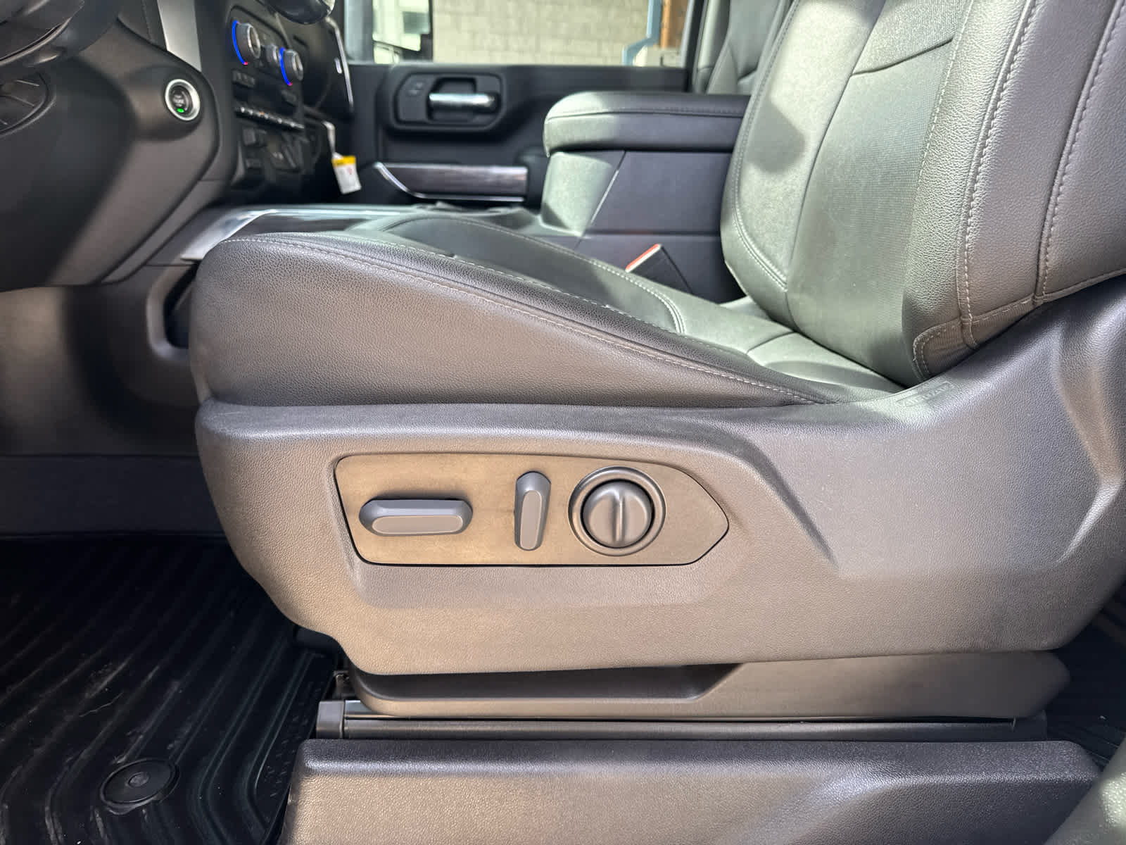 2022 Chevrolet Silverado 3500 HD LTZ DRW