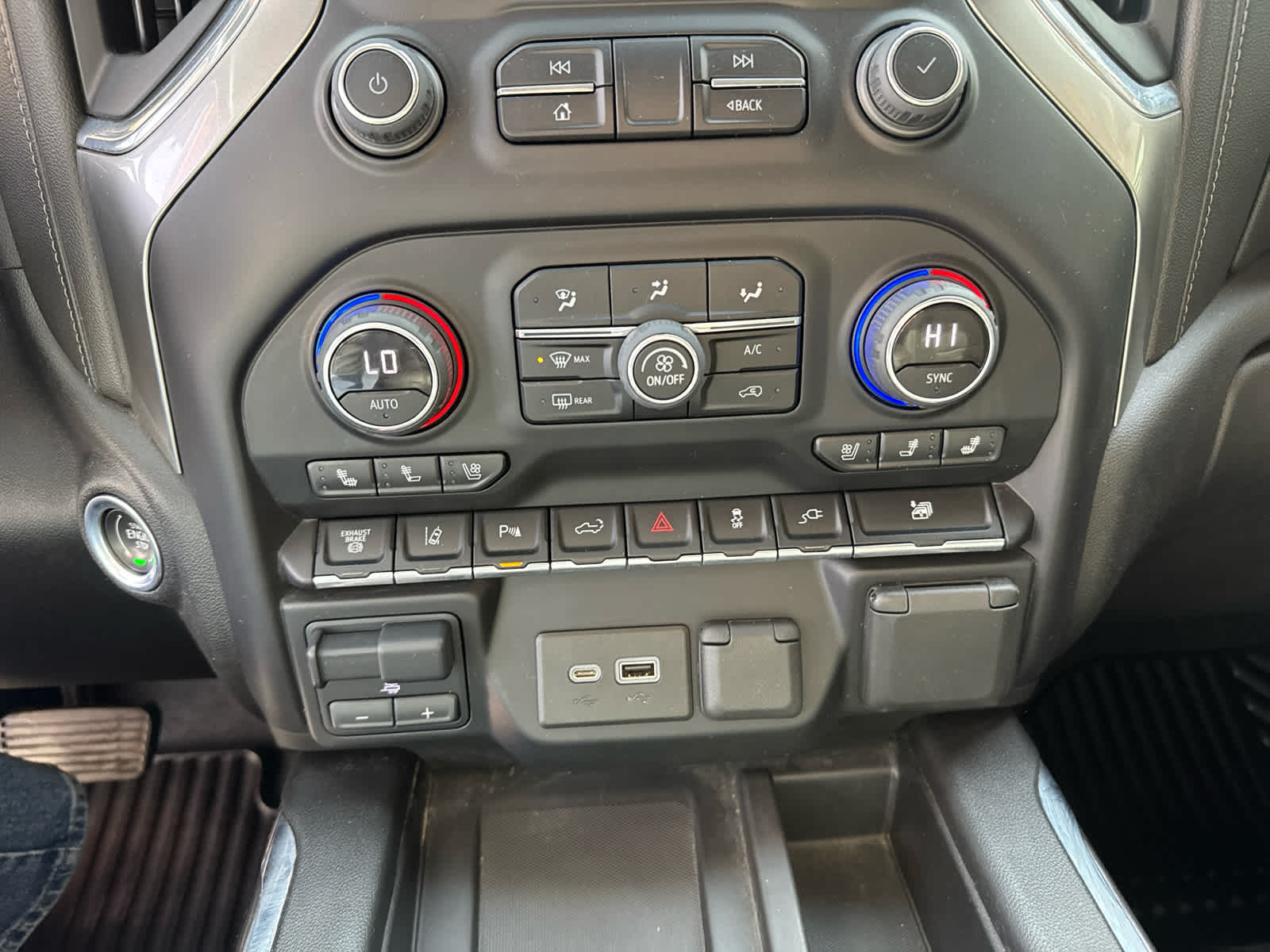 2022 Chevrolet Silverado 3500 HD LTZ DRW