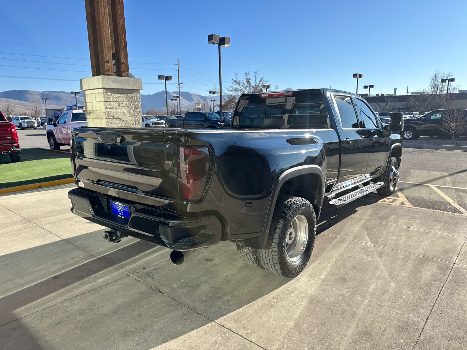 2022 Chevrolet Silverado 3500 HD High Country DRW