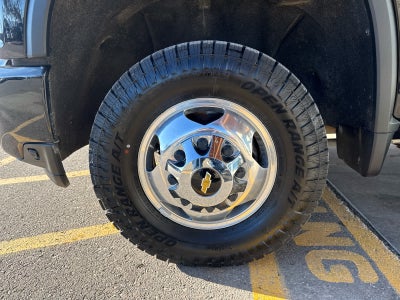 2022 Chevrolet Silverado 3500 HD High Country DRW