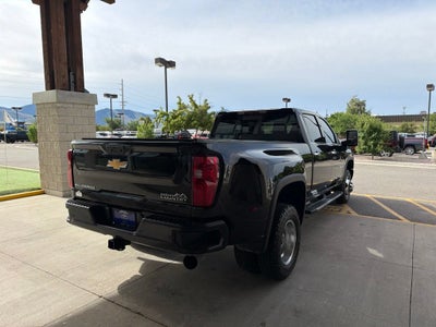 2022 Chevrolet Silverado 3500 HD High Country DRW