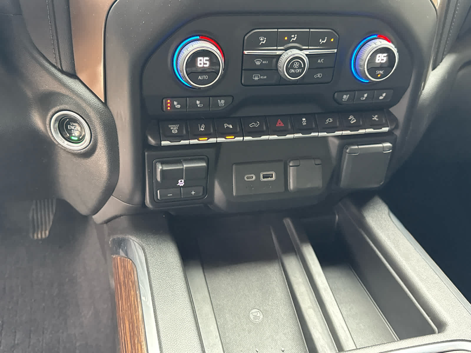 2023 Chevrolet Silverado 3500 HD High Country