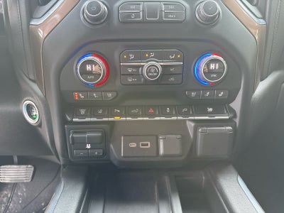 2022 Chevrolet Silverado 3500 HD High Country