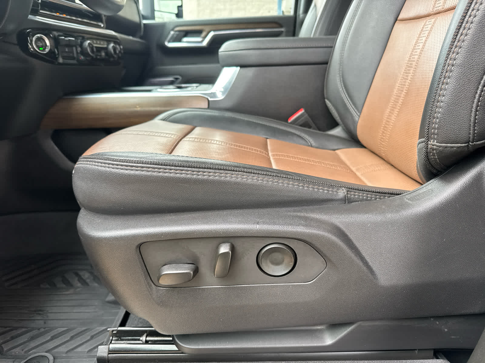 2024 Chevrolet Silverado 3500 HD High Country