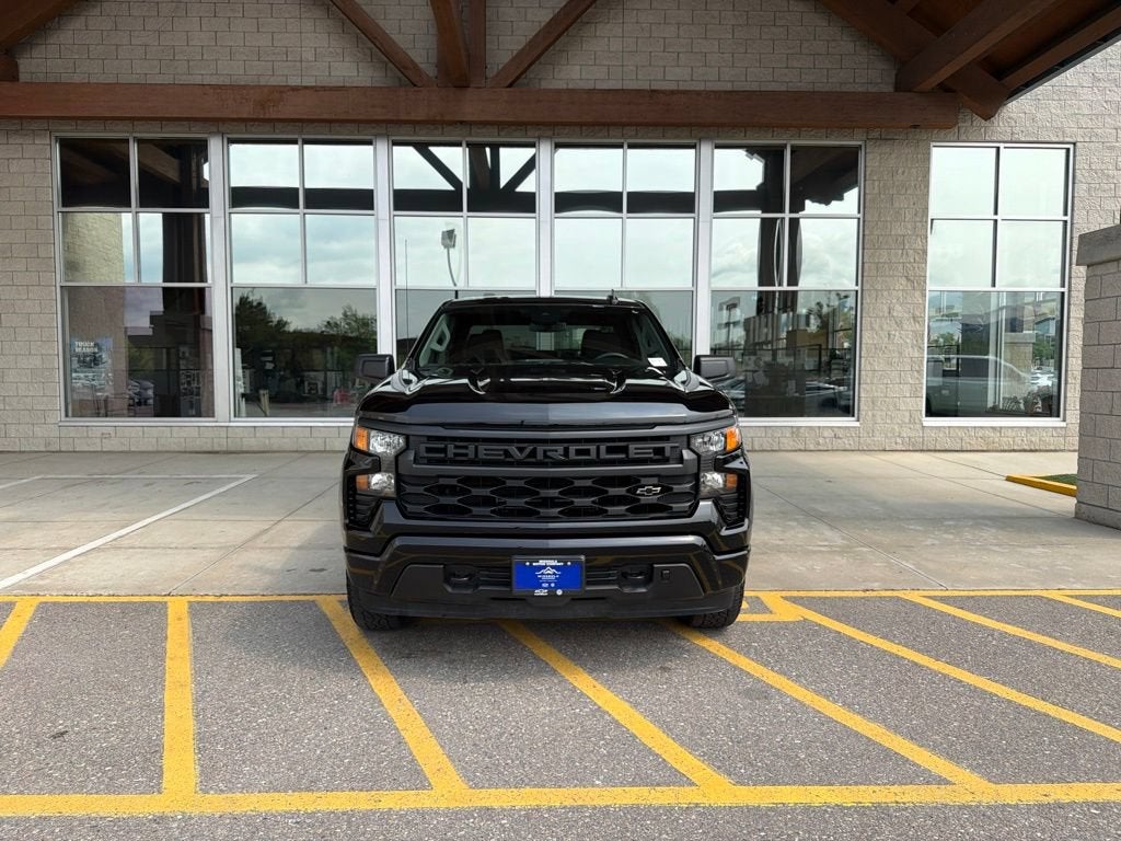 2023 Chevrolet Silverado 1500 Custom