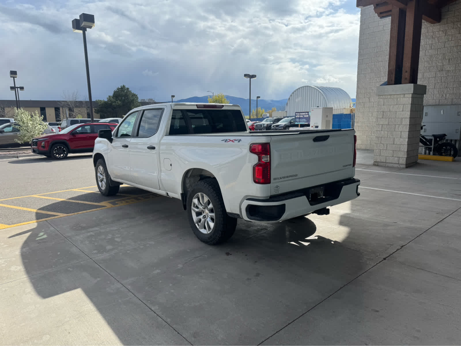 2024 Chevrolet Silverado 1500 Custom