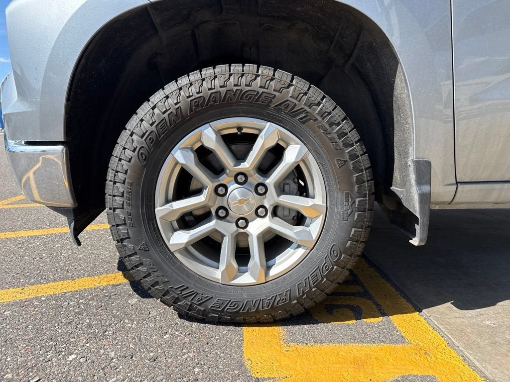 2024 Chevrolet Silverado 1500 LT (2FL)