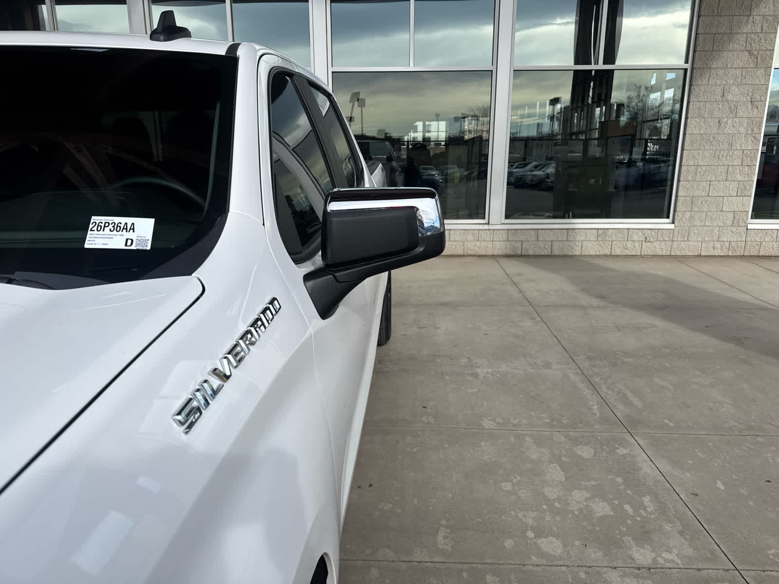 2025 Chevrolet Silverado 1500 LT (2FL)