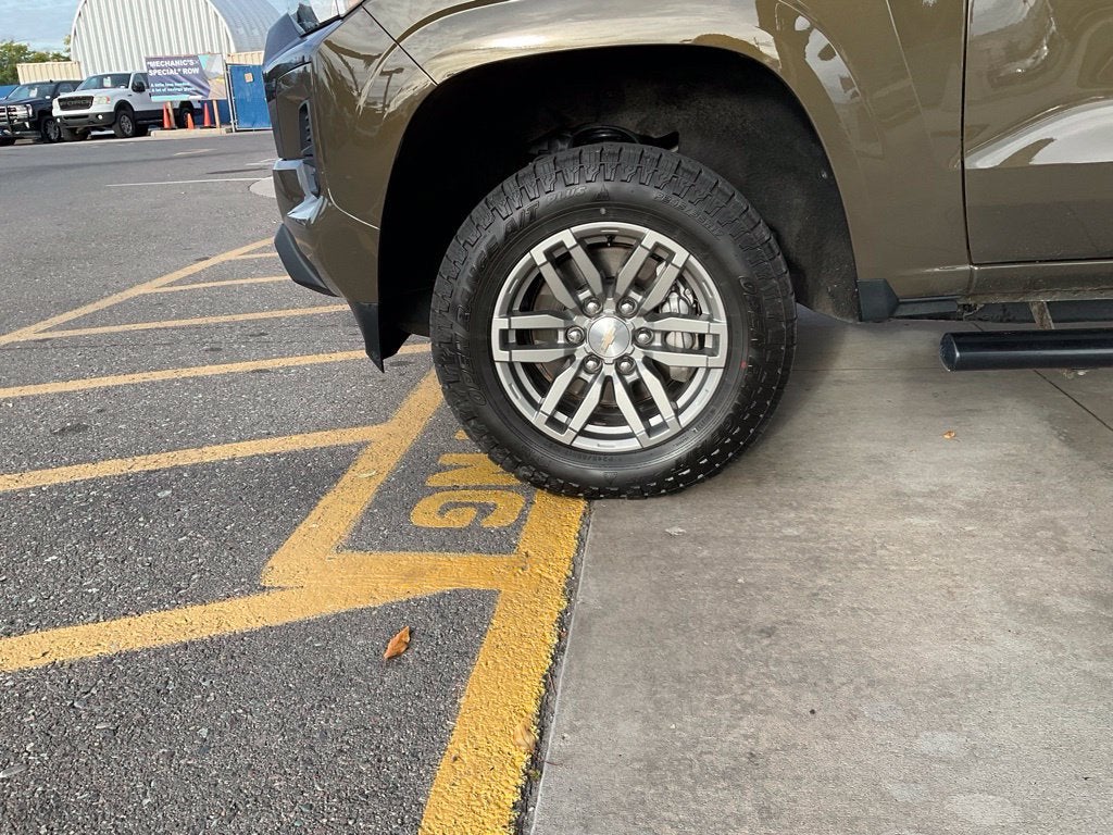 2024 Chevrolet Colorado LT