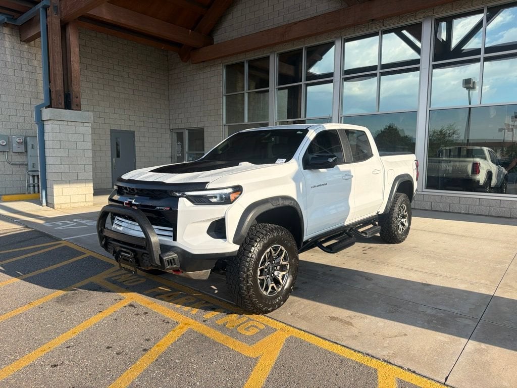 2024 Chevrolet Colorado ZR2