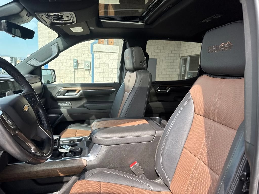 2023 Chevrolet Silverado 1500 High Country