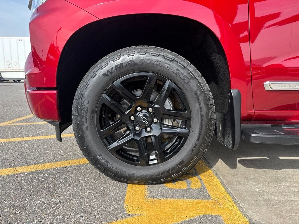 2023 Chevrolet Silverado 1500 High Country
