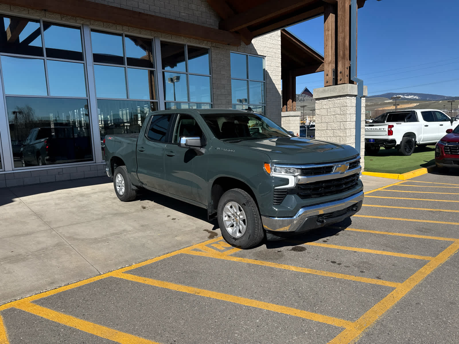 2025 Chevrolet Silverado 1500 LT