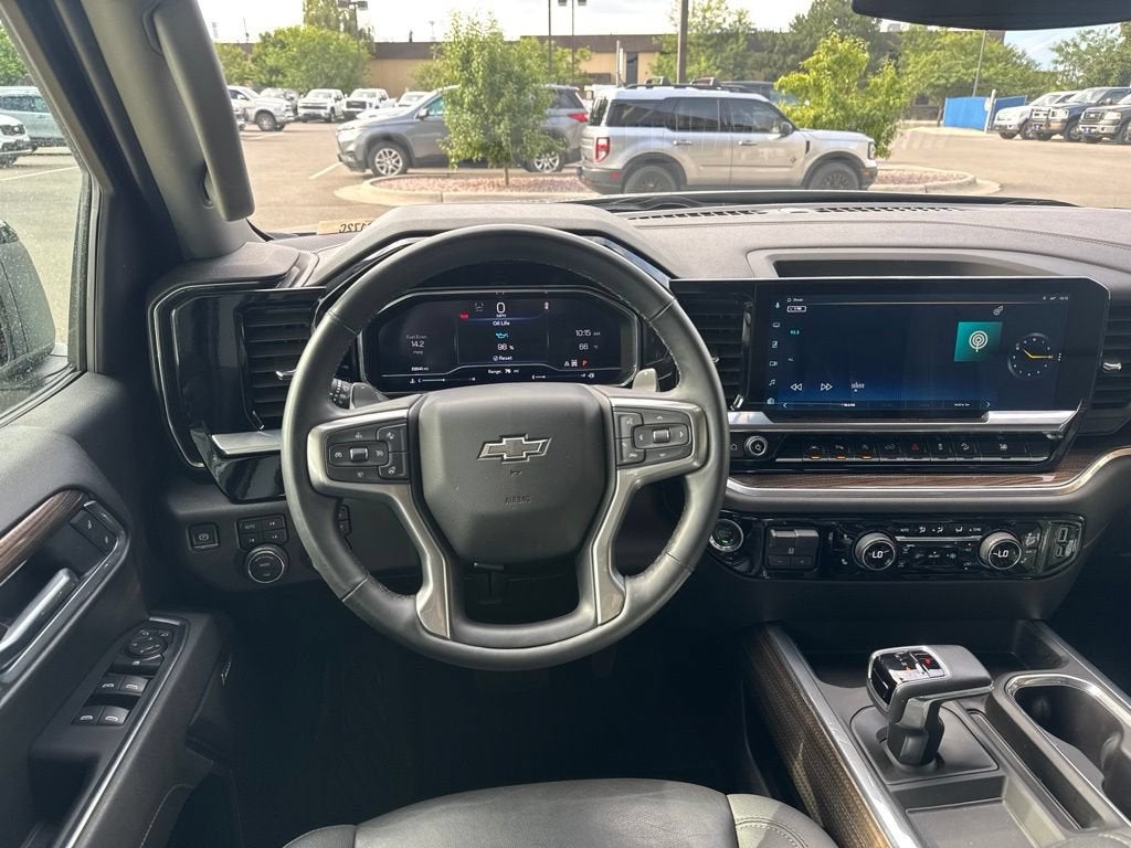 2025 Chevrolet Silverado 1500 RST